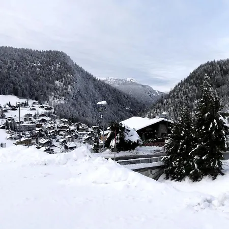Grotte Aux Fees D, 6 Pers, Skis Aux Pieds * La Clusaz